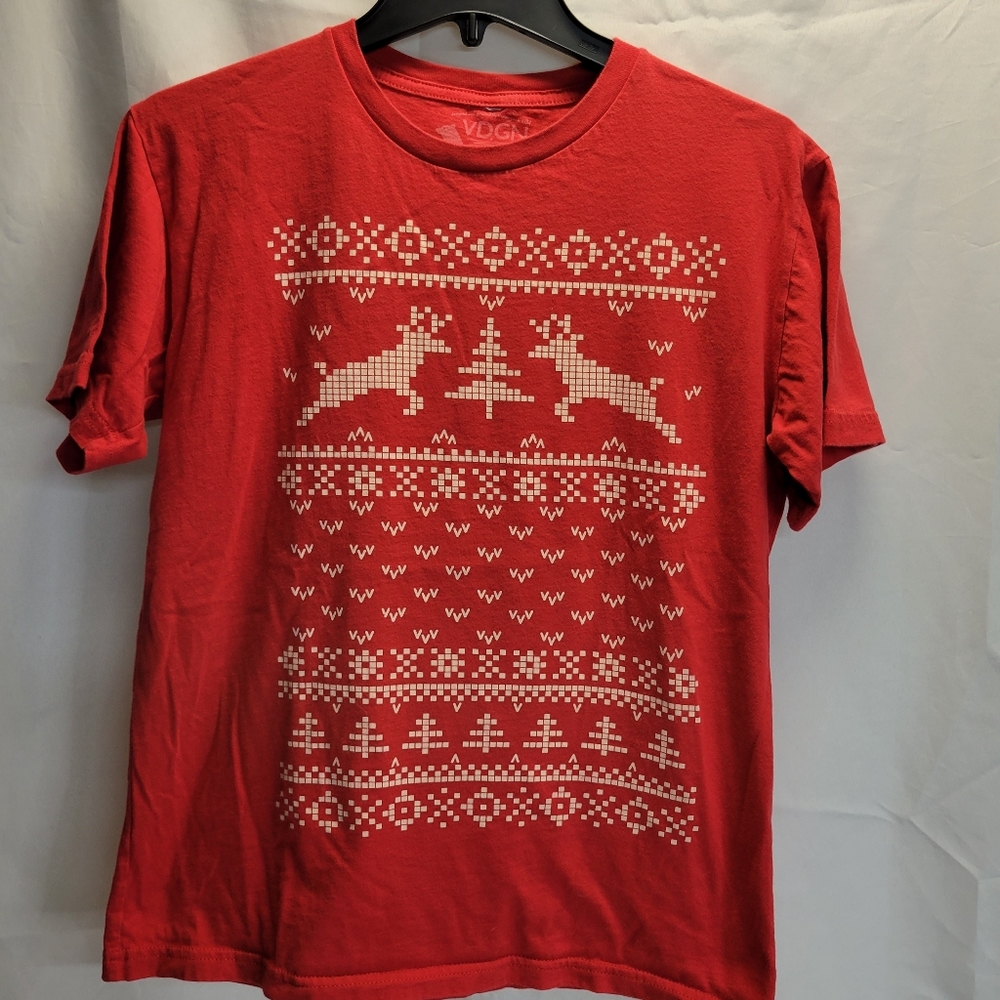 Christmas Reindeer Tee Shirt size medium